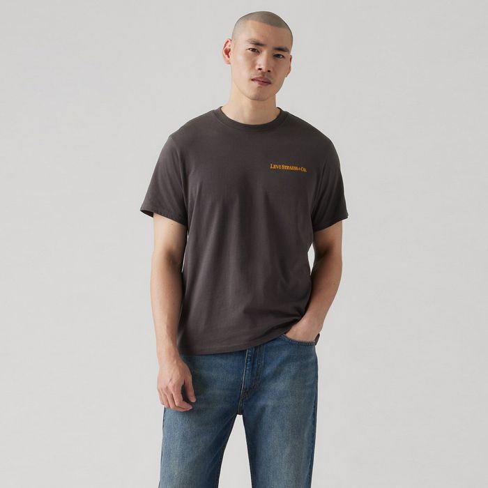 Relaxed Fit